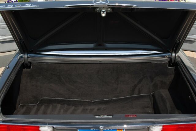 1989 Mercedes-Benz 500-Series - 560SL Roadster - 41K Actual Miles - photo 10