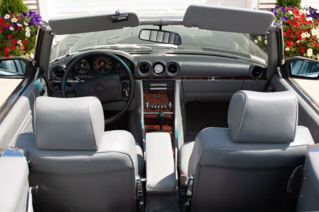 1989 Mercedes-Benz 500-Series - 560SL Roadster - 41K Actual Miles - photo 12