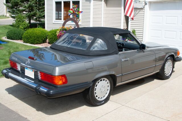 1989 Mercedes-Benz 500-Series - 560SL Roadster - 41K Actual Miles - photo 5