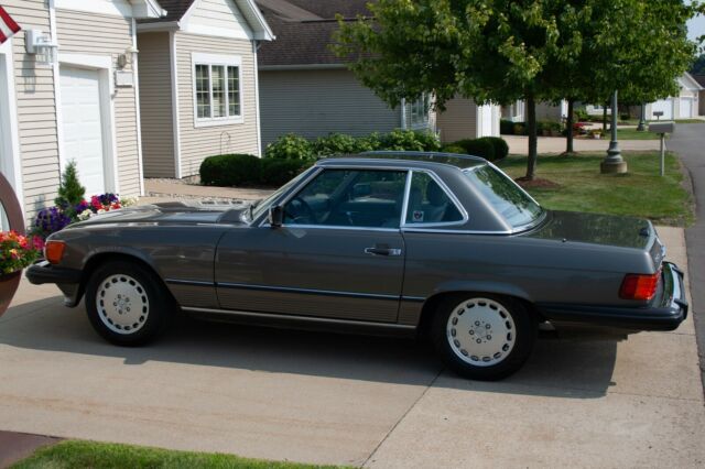 1989 Mercedes-Benz 500-Series - 560SL Roadster - 41K Actual Miles - photo 8