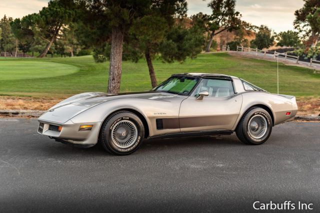 1982 Chevrolet Corvette Collectors Edition - photo 4