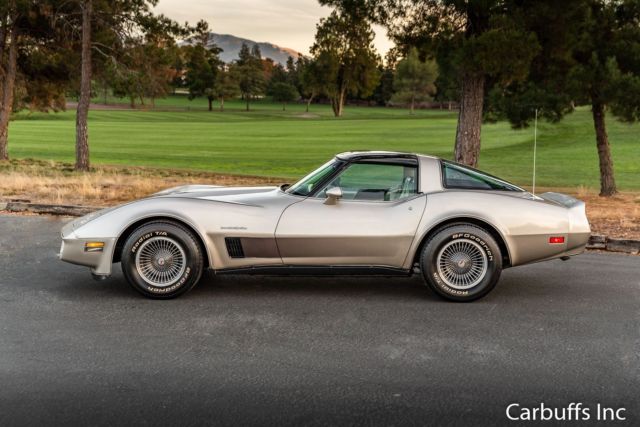 1982 Chevrolet Corvette Collectors Edition - photo 5