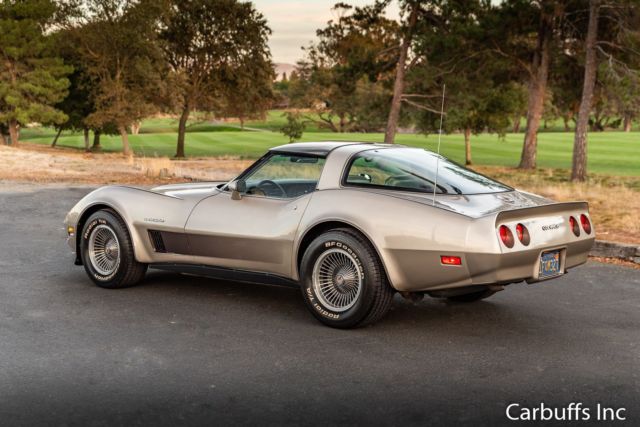1982 Chevrolet Corvette Collectors Edition - photo 6