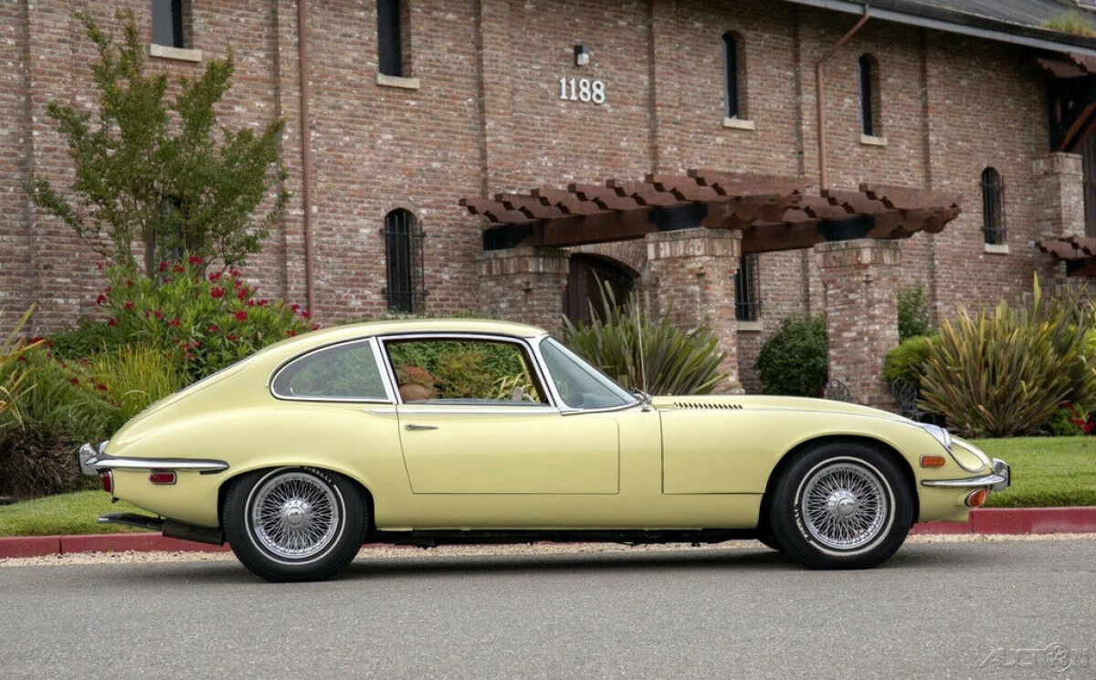 1971 Jaguar E-Type V12 Coupe - photo 6