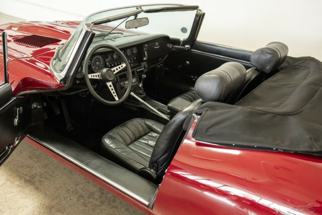 1973 Jaguar E-Type V12 Roadster - photo 10