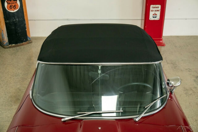 1973 Jaguar E-Type V12 Roadster - photo 13
