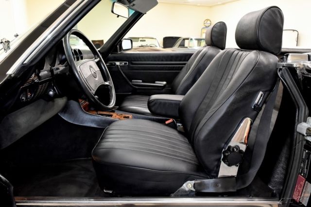 1988 Mercedes-Benz SL-Class 560SL ROADSTER - photo 10