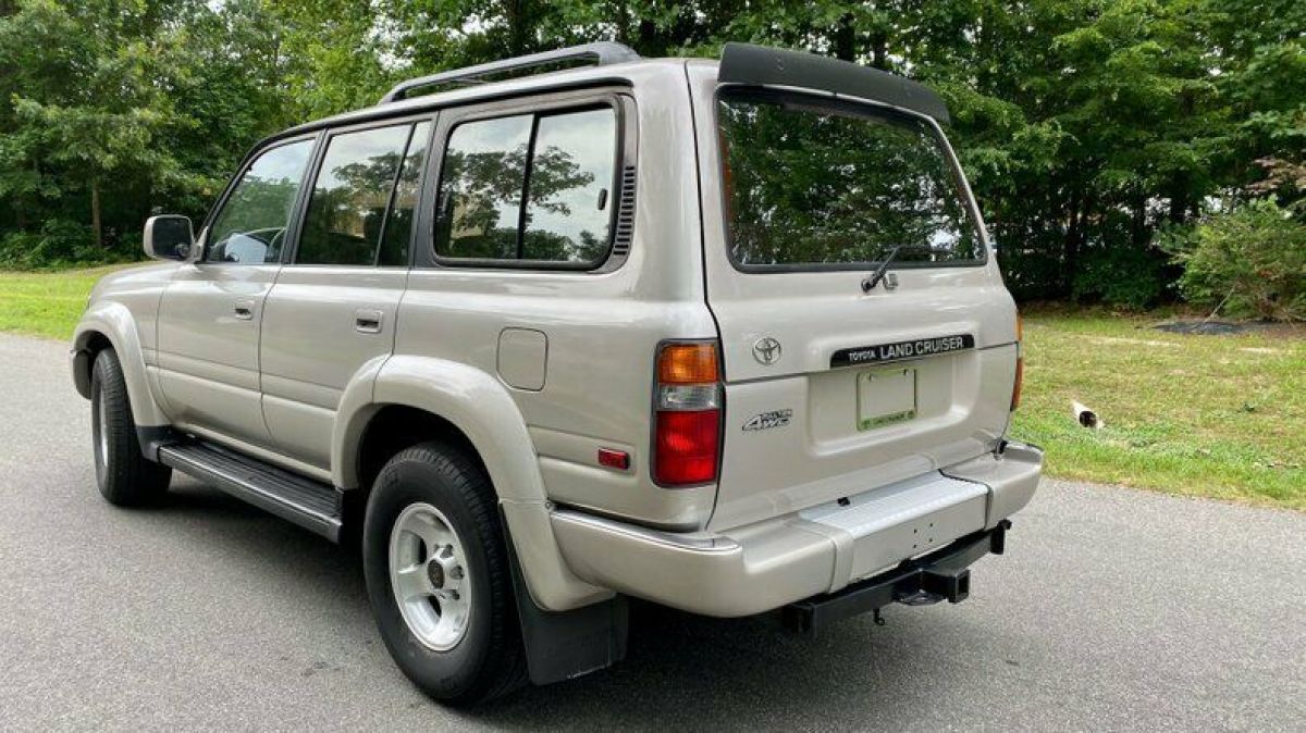 1994 Toyota Land Cruiser 4dr Wagon - photo 6