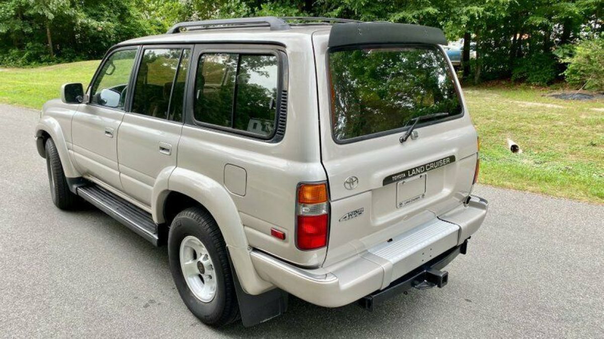 1994 Toyota Land Cruiser 4dr Wagon - photo 7
