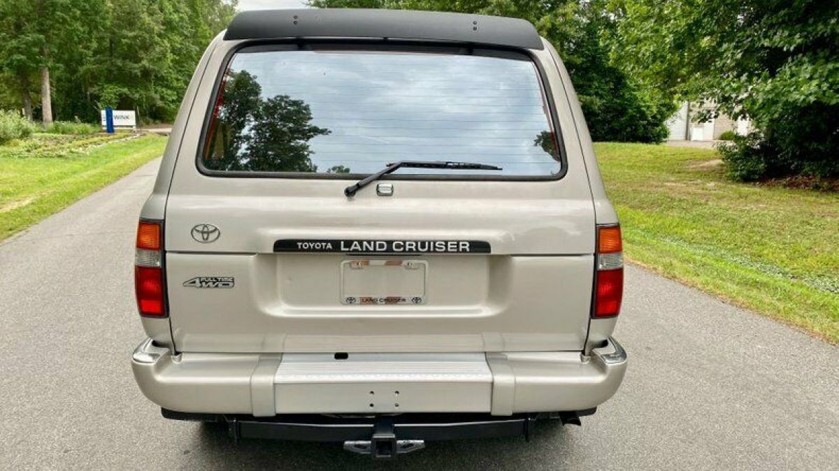 1994 Toyota Land Cruiser 4dr Wagon - photo 9