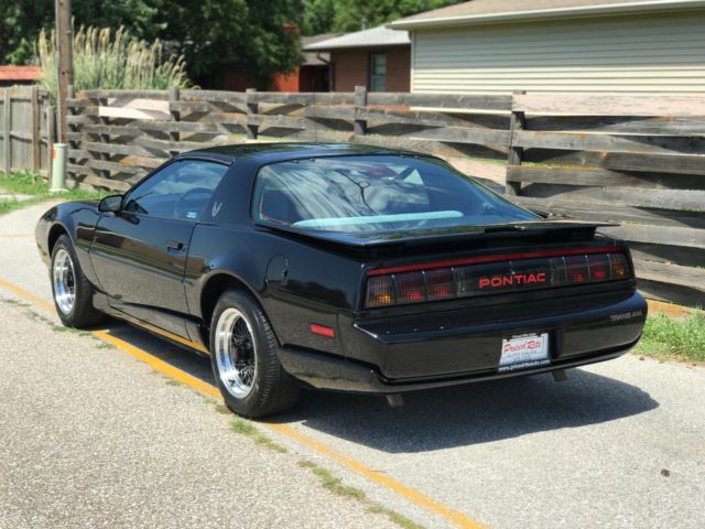 1991 Pontiac Firebird Trans AM - photo 12