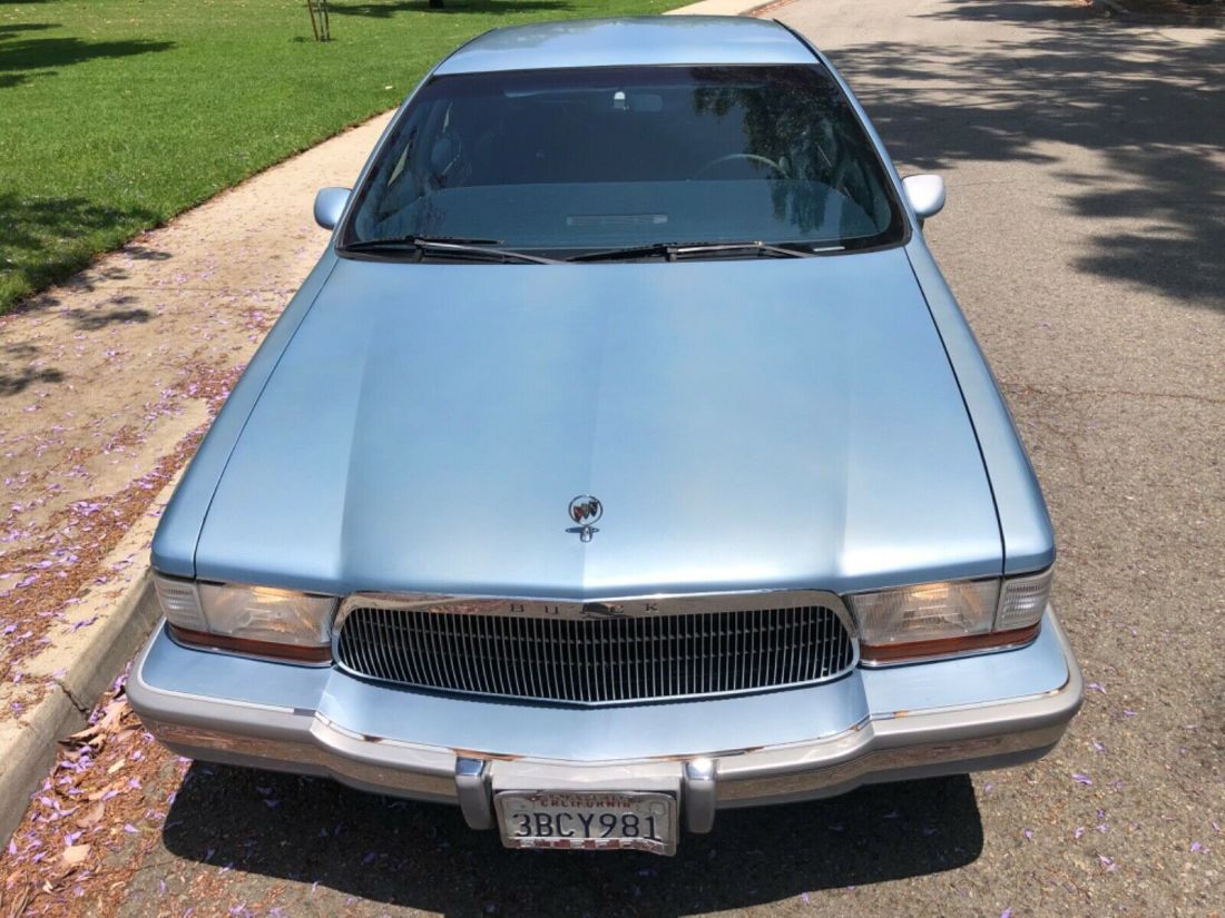1992 Buick Roadmaster Limited - photo 4