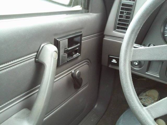 1983 Chevrolet Cavalier 4 DOOR SEDAN - photo 2