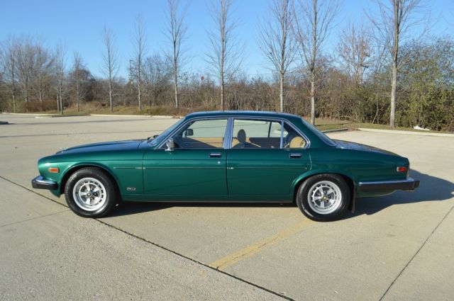 1983 Jaguar XJ6 4 door sedan - photo 7