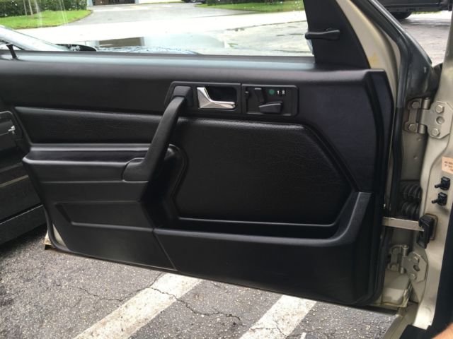 1986 Mercedes-Benz 190-Series - photo 11