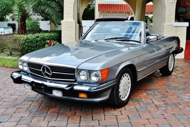 1 owner Simply Immaculate Benz Ready to Enjoy 1989 Mercedes-Benz SL-Class 560SL Low Miles Hard & Soft Top
