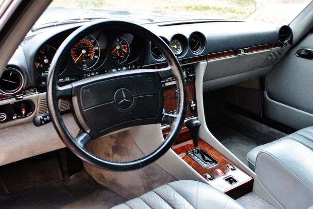 1989 Mercedes-Benz SL-Class 560SL Low Miles Hard & Soft Top - photo 4