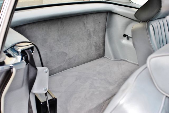 1989 Mercedes-Benz SL-Class 560SL Low Miles Hard & Soft Top - photo 8