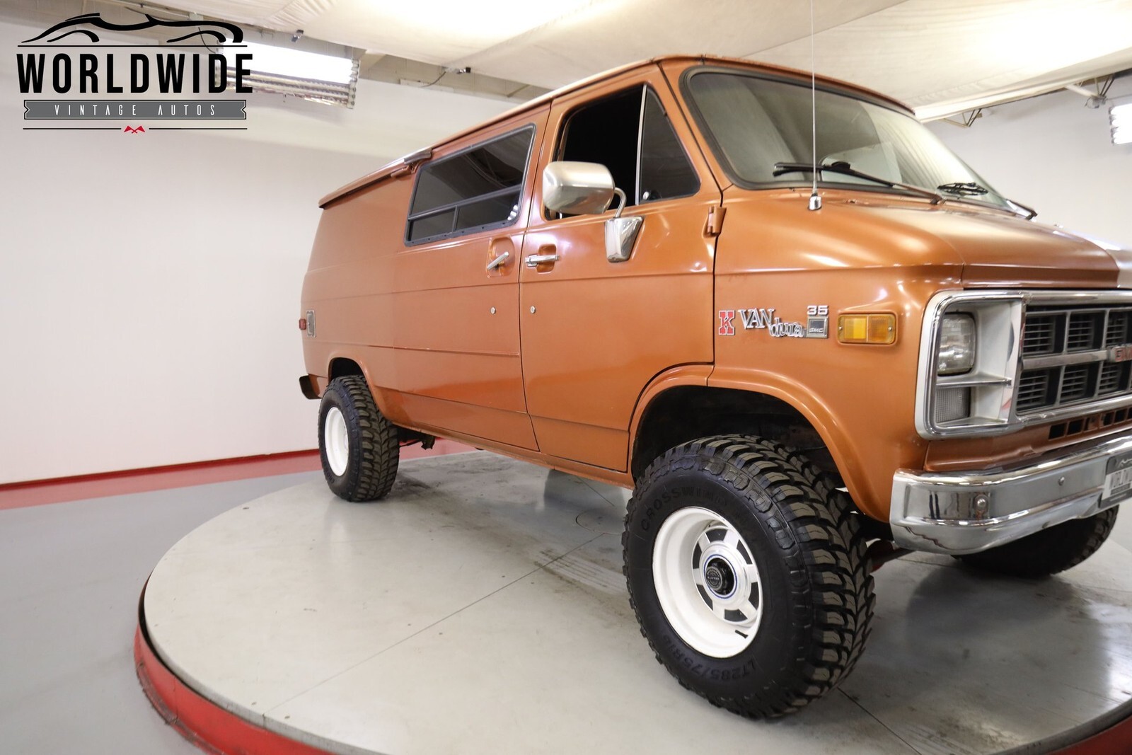 1981 GMC Vandura - photo 12