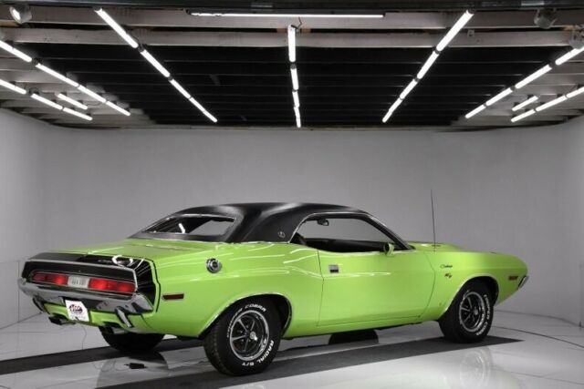 1970 Dodge Challenger R/T SE - photo 3