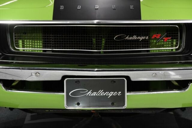1970 Dodge Challenger R/T SE - photo 5