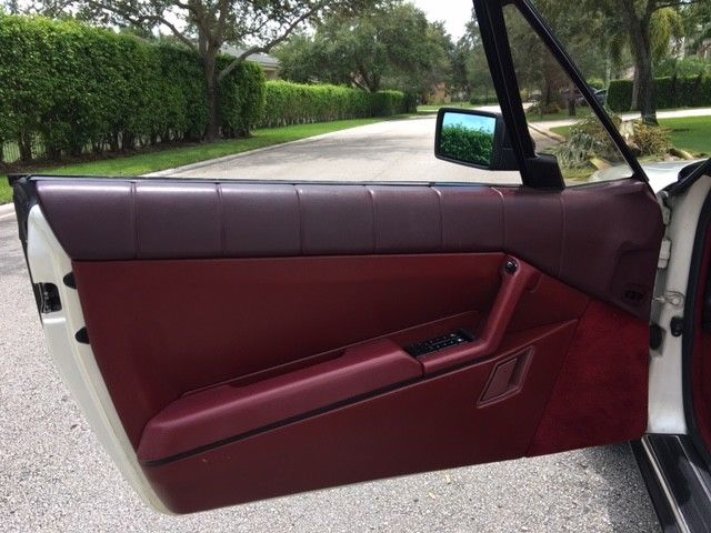 1990 Cadillac Allante Convertible - photo 12