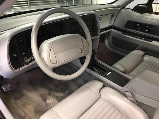 1991 Buick Reatta LUXURY SPORTS TOURING COUPE - photo 7