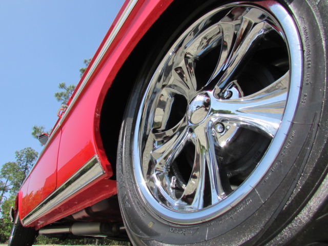 1961 Chevrolet Impala RESTOMOD IMPALA SS PRO TOURING SHOW CAR BUBBLETOP - photo 10