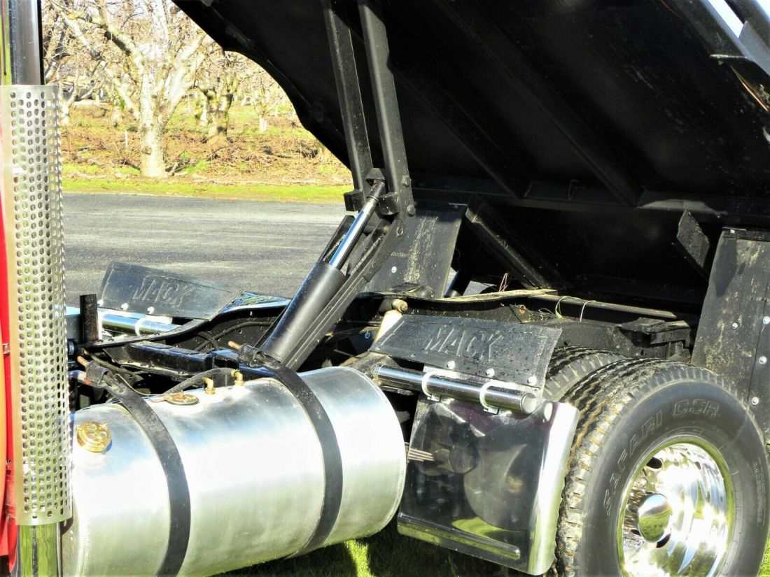 1949 Studebaker 2R15 - photo 13