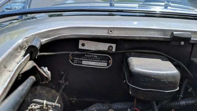 1956 Austin Healey 100 - photo 10