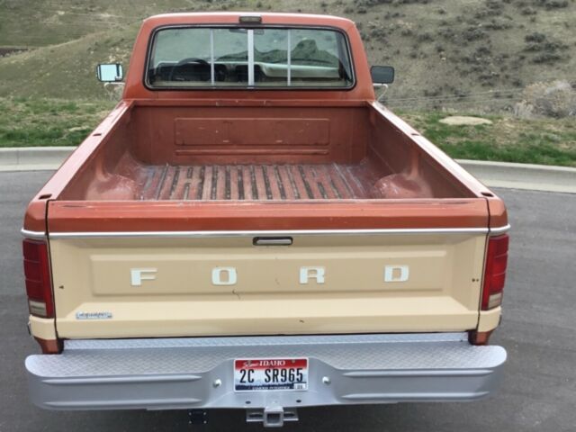 1984 Ford F-150 XL - photo 10