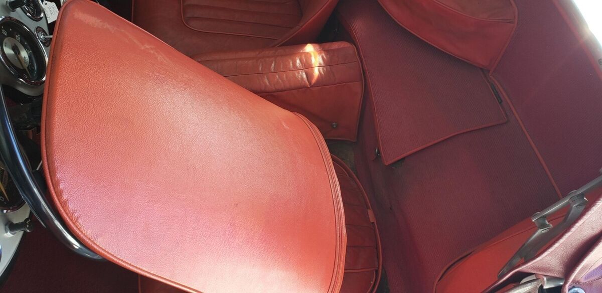 1956 Austin Healey 100 BN2 Roadster - photo 11