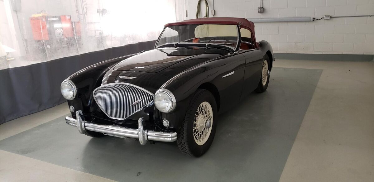 1956 Austin Healey 100 BN2 Roadster - photo 4