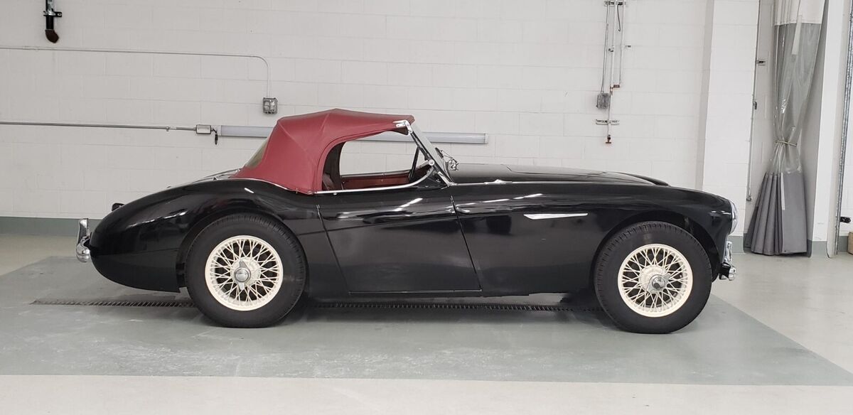 1956 Austin Healey 100 BN2 Roadster - photo 5