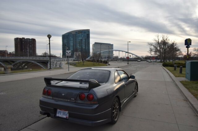1993 Nissan GT-R SKYLINE - photo 2