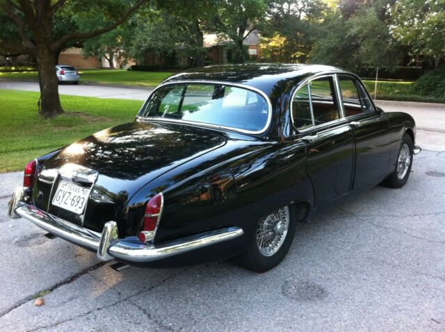 1967 Jaguar 3.8L S - photo 4