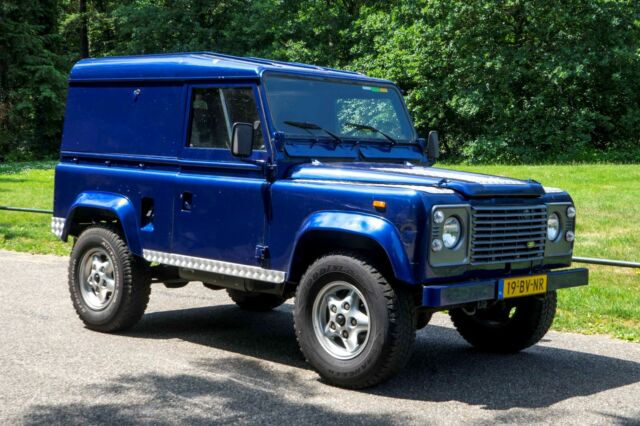 100% original and rust free LHD Defender 90. 1987 Land Rover Defender LHD, 100% original and rust free