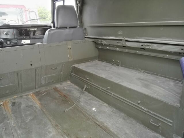 1987 Land Rover Defender LHD, 100% original and rust free - photo 12