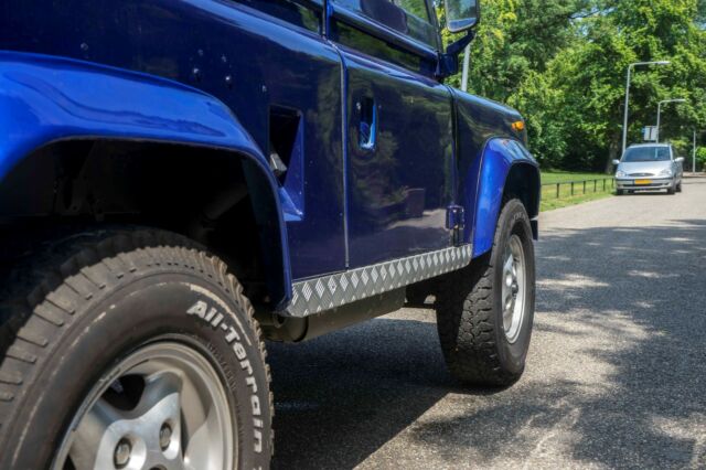 1987 Land Rover Defender LHD, 100% original and rust free - photo 7