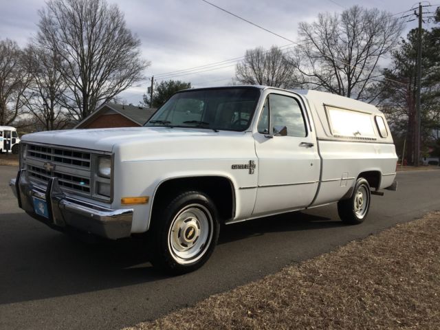 100% Original : Low Miles : 350 Engine : 4SP W/OD Tranmission : Elderly Owned 1987 Chevrolet C-10 Custom Deluxe