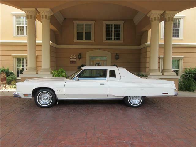 1977 Chrysler New Yorker Brougham - photo 2