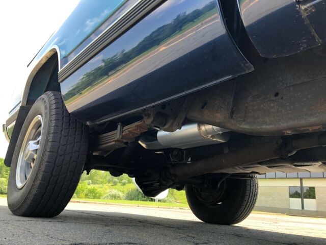 1993 GMC Sierra 2500 SLE - photo 8