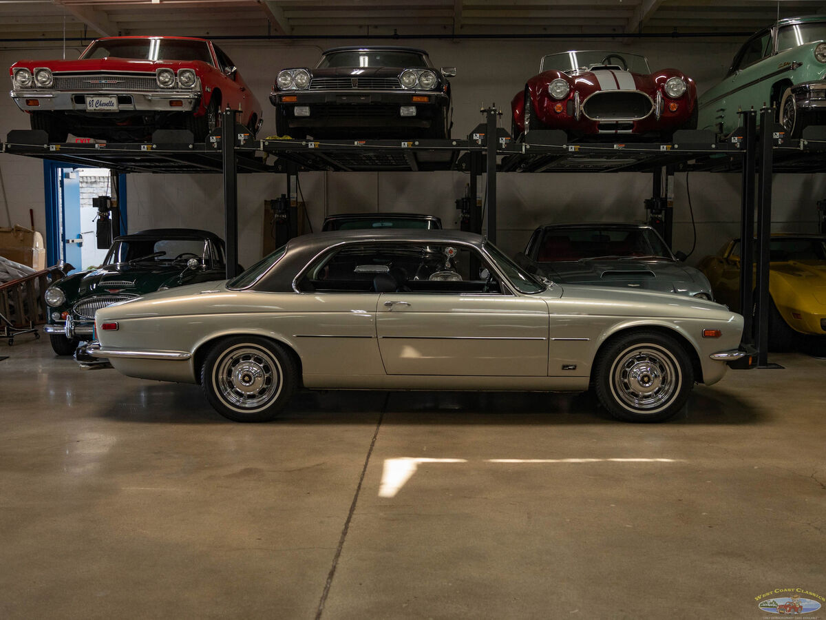 1975 Jaguar XJ6C 4.2L 6 cyl 2 Door Coupe - photo 3