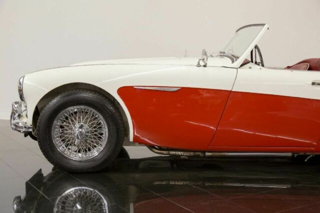 1957 Austin Healey 100/6 BN4 Roadster -- - photo 7