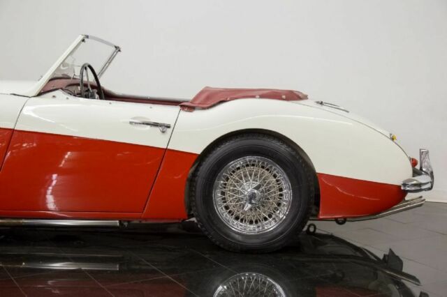 1957 Austin Healey 100/6 BN4 Roadster -- - photo 8