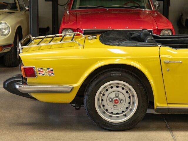 1975 Triumph TR6 Roadster - photo 2