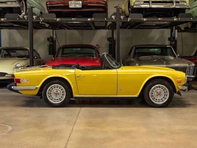 1975 Triumph TR6 Roadster - photo 3