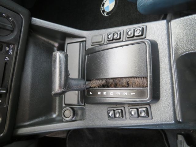 1990 BMW 3-Series - photo 7