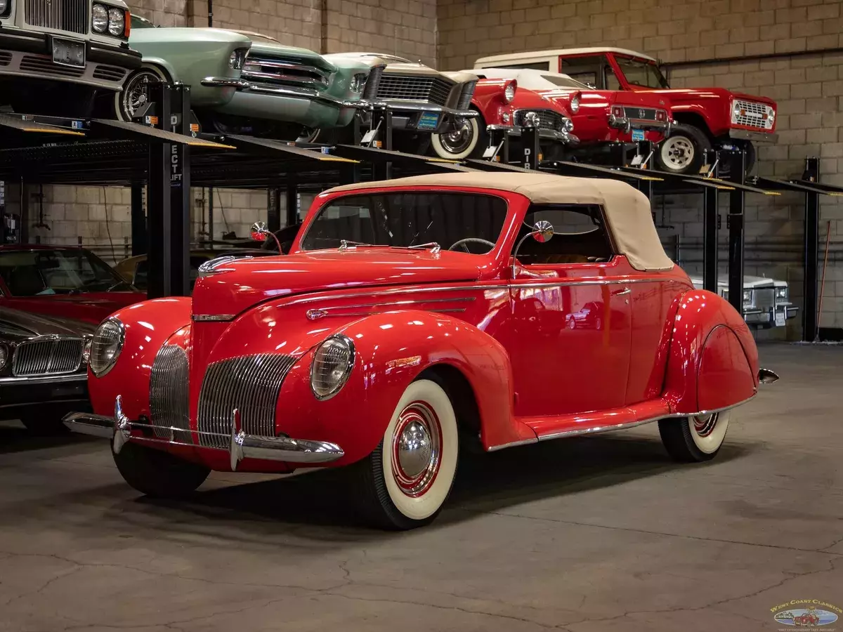 10521 Miles 267 c.i. V12 3 spd Manual2 Door Convertible 1939 Lincoln MKZ/Zephyr V12 Convertible Coupe