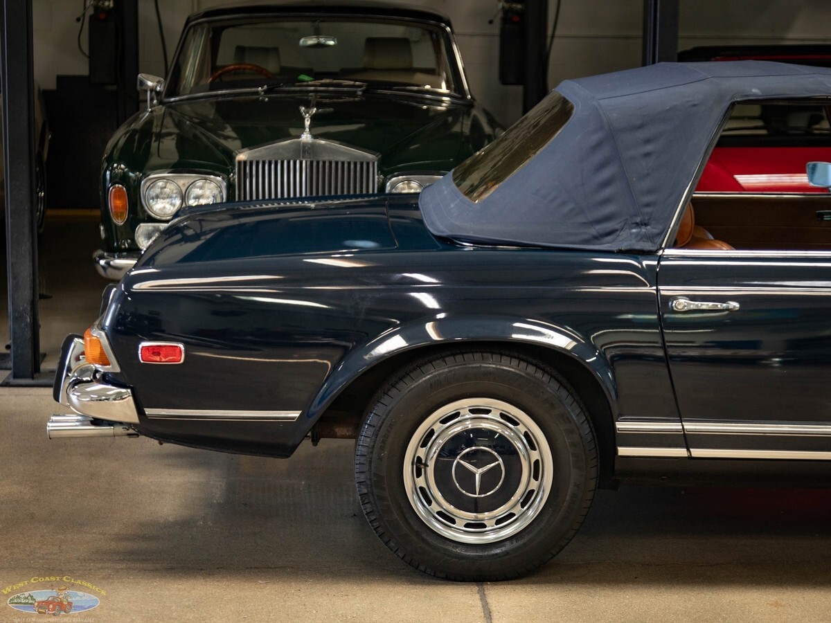 1971 Mercedes-Benz SL-Class Convertible Roadster - photo 9